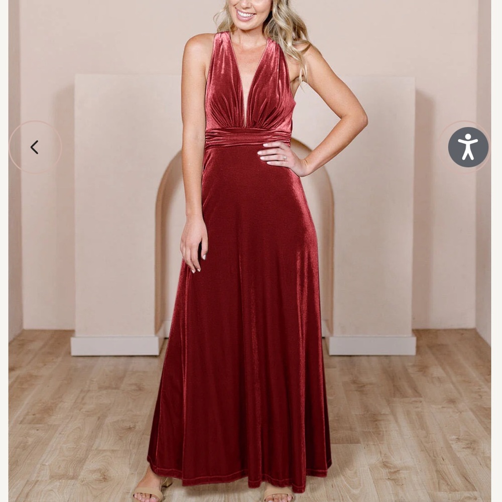 Romantic Rose Revelry Dylan Velvet Bridesmaid Dress Size 6 petite
